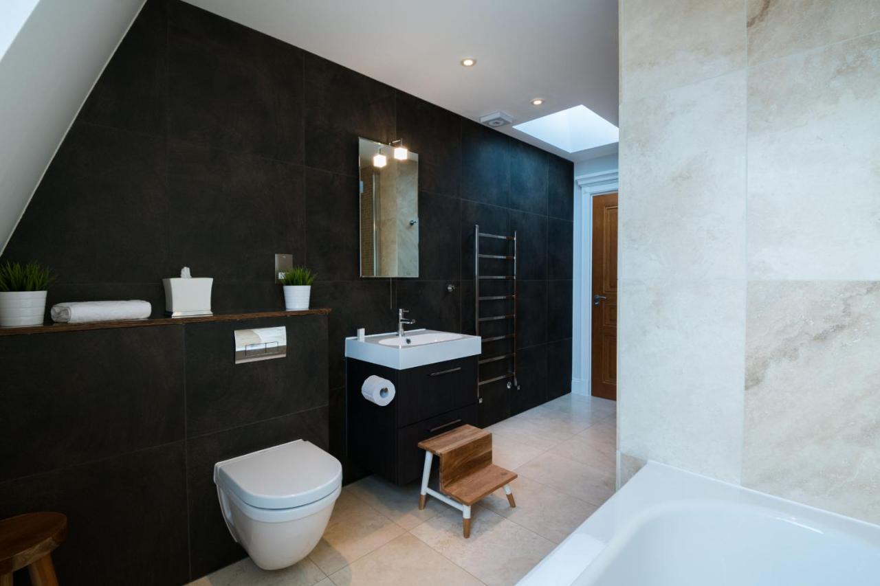 Breathtaking Putney Home With Gorgeous Garden ريتشموند المظهر الخارجي الصورة